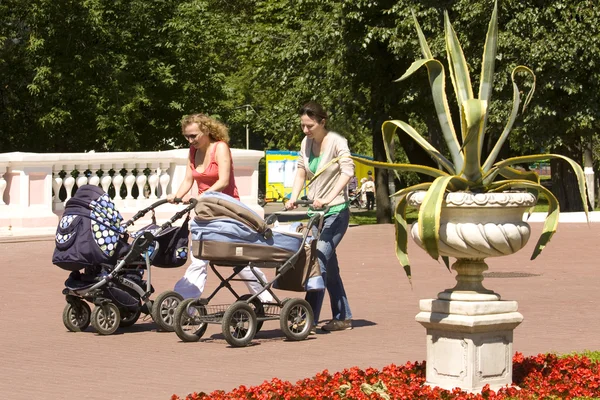 Moskau, lefortovsky park — Stockfoto