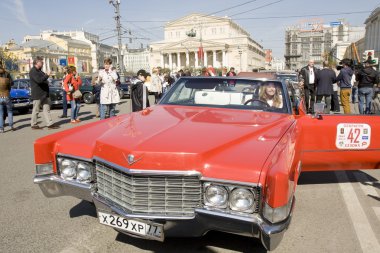 Retro araba cadillac şeytan