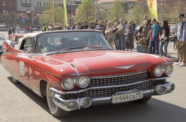 Coche retro cadilac eldorado — Foto de Stock