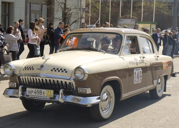 Retro carro volga — Fotografia de Stock