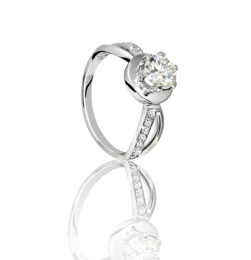 En iyi nişan yüzüğü. En iyi düğün ve nişan yüzüğü