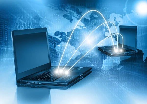 Das beste Internet-Konzept des globalen Geschäfts. Globus, Laptop auf technologischem Hintergrund. Elektronik, Wi-Fi, Strahlen, Symbole Internet, Fernsehkommunikation — Stockfoto