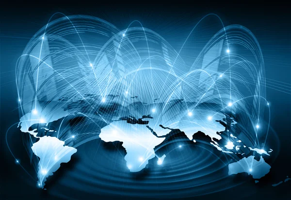 Carte du monde sur un fond technologique, lignes lumineuses symboles de l'Internet, radio, télévision, communications mobiles et par satellite. Éléments de cette image fournis par la NASA — Photo