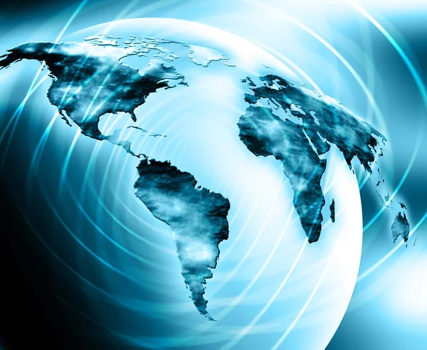 Mapa del mundo sobre un fondo tecnológico, líneas luminosas símbolos de Internet, radio, televisión, comunicaciones móviles y por satélite . —  Fotos de Stock