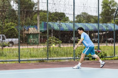 Tenisçi iş başında