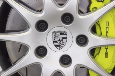 Porsche tekerlek