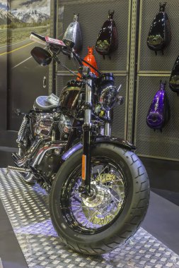 Harley - davidson sportster xl 1200 x 8 ileri - motosiklet
