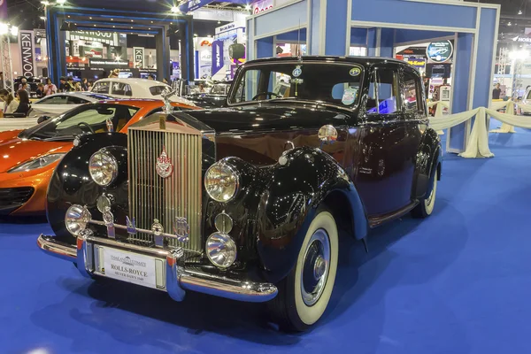 Το rolls royce αυτοκίνητο ασημένια αυγή 1949 — Φωτογραφία Αρχείου