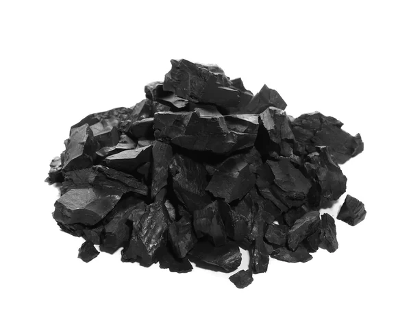 Купа чорного вугілля ізольована на білому тлі — стокове фото