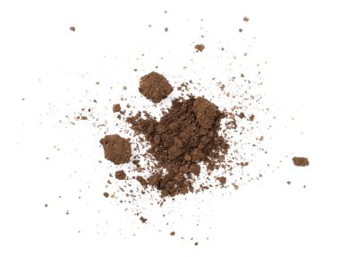 Beyaz arka plan üzerinde izole yığın toprak