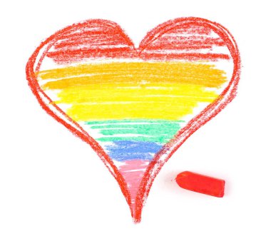 Beyaz arkaplanda izole edilmiş tebeşirle çizilmiş LGBT gökkuşağı bayrağı kalbi