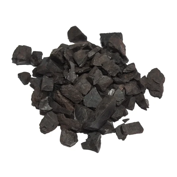 Carvão negro isolado sobre fundo branco — Fotografia de Stock