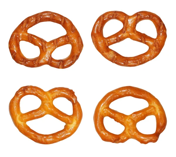 Galletas pretzels aislados sobre fondo blanco —  Fotos de Stock