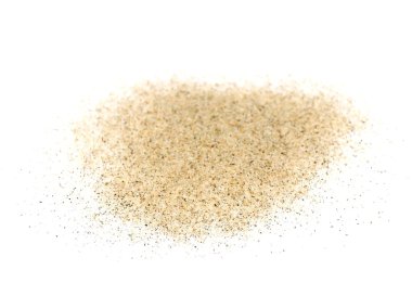 yığın çöl kumu beyaz arkaplanda izole