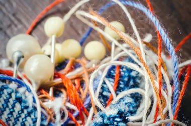 bir dikiş malzemeleri