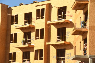 Gilbert, Arizona 'da yeni apartman inşaatı devam ediyor..