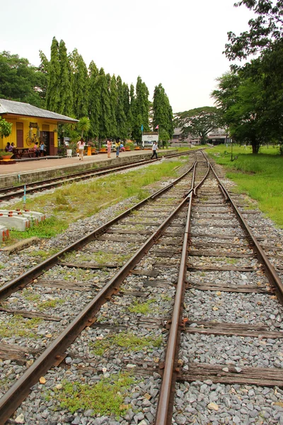 Local antigua estación de tren del país —  Fotos de Stock