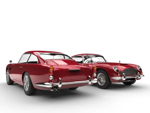 Cherry röda klassiska veteranbilar - fram- och bakifrån — Stockfoto