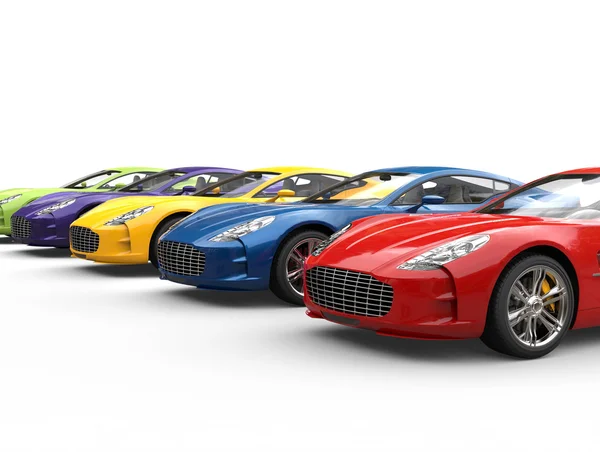 Fila de coches deportivos coloridos modernos —  Fotos de Stock