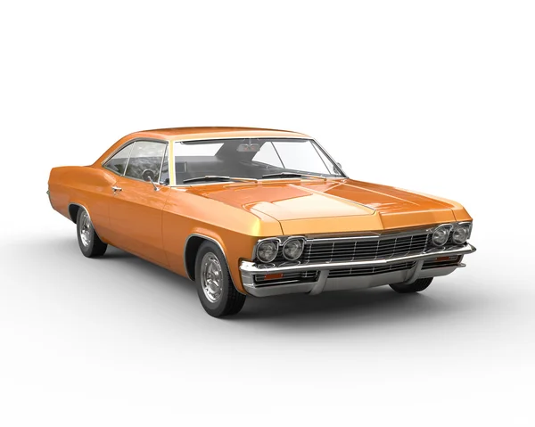 オレンジ色の筋肉車の正面クローズ アップ — ストック写真