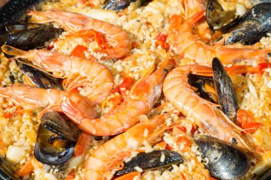 Paella Valenciana