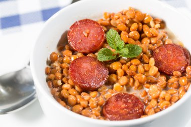 Sosisli Mercimek