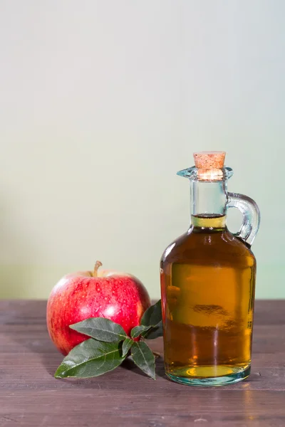 Apple cider vinegar — Stock Photo, Image