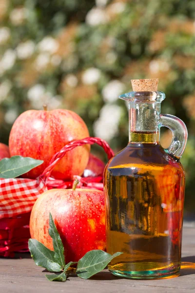 Vinagre de manzana —  Fotos de Stock