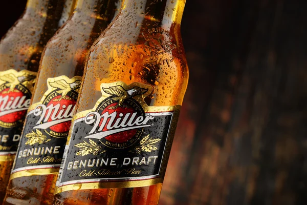 Bottles of Miller Genuine Draft beer — Stock Photo, Image