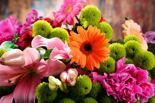 Composición con ramo de flores —  Fotos de Stock