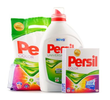 Persil çamaşır deterjanı ürünleri beyaz izole