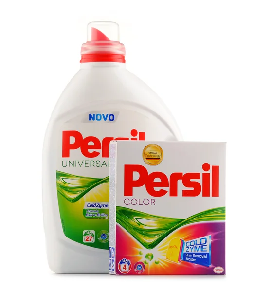Persil çamaşır deterjanı ürünleri beyaz izole — Stok fotoğraf