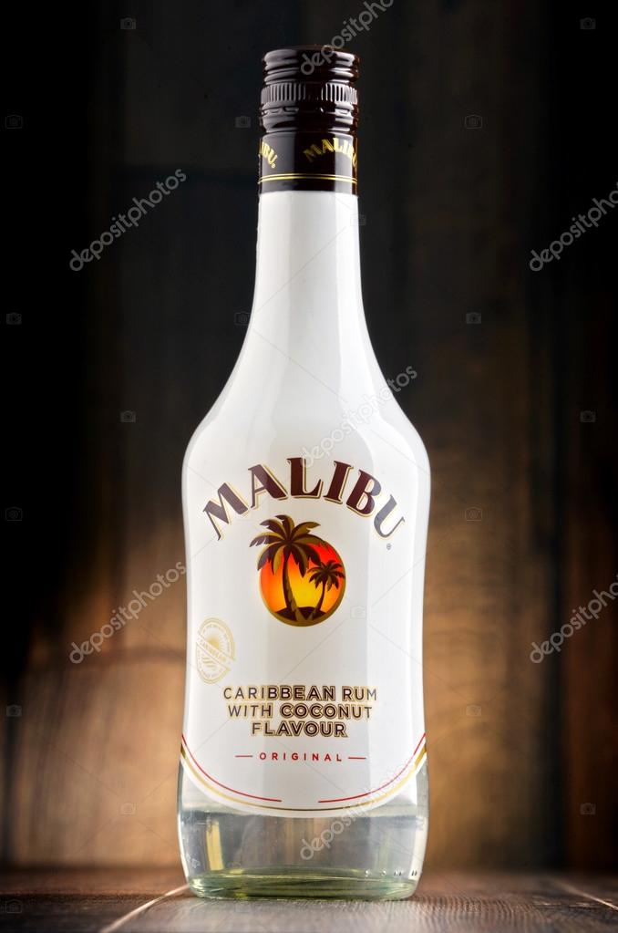 Bottle Of Malibu Caribbean Rum With Coconut Flavour Stock Editorial Photo C Monticello 118382144