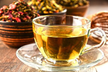 Çay ve çay kase Kupası ile kompozisyon bırakır