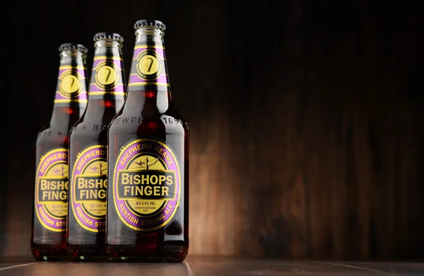 Three bottles of Bishop's Finger beer — Stock Photo, Image