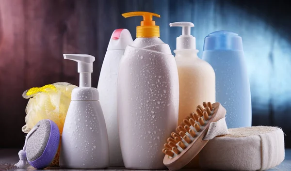 Kunststoff Contaciers Von Shampoos Und Duschgels — Stockfoto