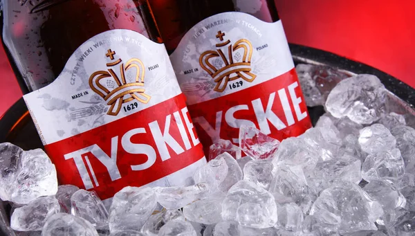 Poznan Pol Oct 2020 Botella Tyskie Marca Cerveza Más Vendida — Foto de Stock