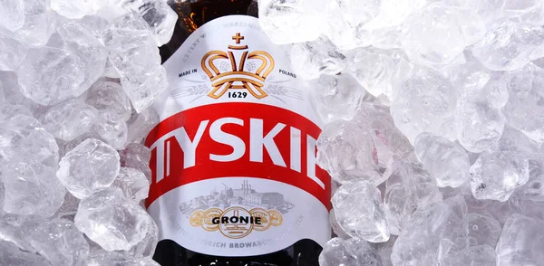 Poznan Pol Oct 2020 Botella Tyskie Marca Cerveza Más Vendida —  Fotos de Stock