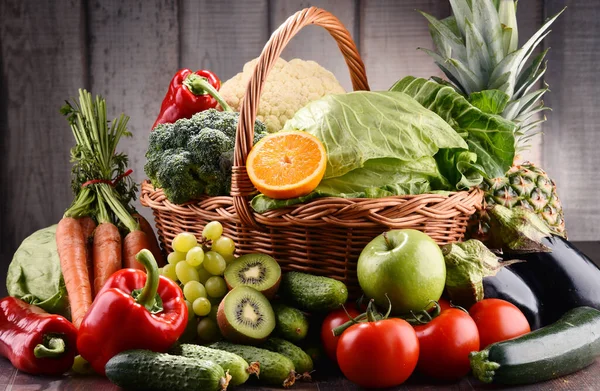 Composição Com Vegetais Fuits Orgânicos Crus Variados Dieta Desintoxicação — Fotografia de Stock