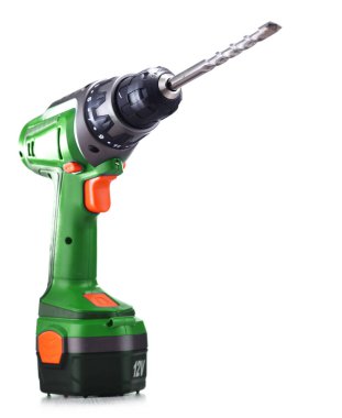 Beyaz arkaplanda izole edilmiş kablosuz bir matkap.