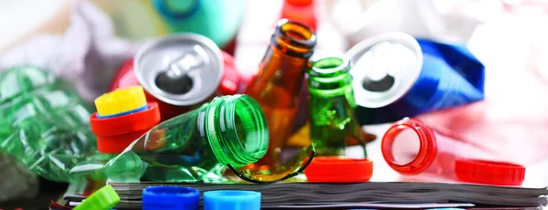 Återvinningsbart Avfall Bestående Glas Plast Metall Och Papper — Stockfoto