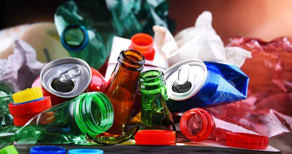 Rifiuti Riciclabili Costituiti Vetro Plastica Metallo Carta — Foto Stock