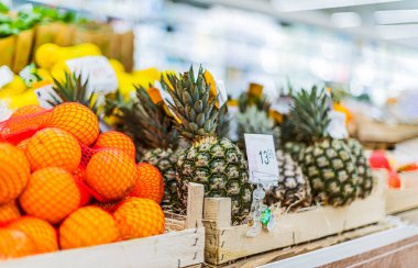 Süpermarkette organik gıda ürünleri