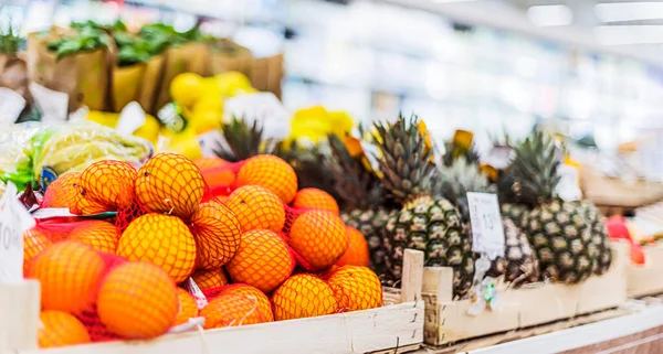 Produtos Alimentares Biológicos Num Supermercado — Fotografia de Stock