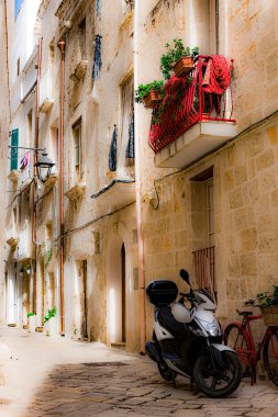 Monopoli, Apulia, İtalya 'nın tarihi mimarisi