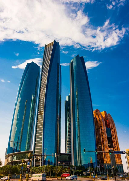 Abu Dhabi Emiratos Árabes Unidos Feb 2019 Etihad Towers Abu —  Fotos de Stock