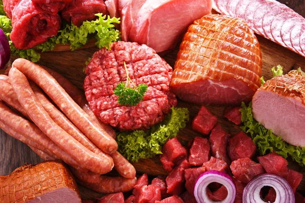 Composizione Con Prodotti Base Carne Assortiti — Foto Stock