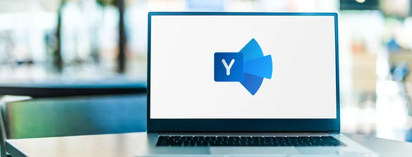 Poznan Pol Sep 2020 Laptopcomputer Met Het Logo Van Yammer — Stockfoto