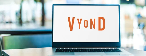 Poznan Pol Sep 2020 Computador Portátil Exibindo Logotipo Vyond Uma — Fotografia de Stock