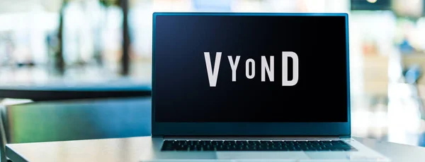 Poznan Pol Sep 2020 Computador Portátil Exibindo Logotipo Vyond Uma — Fotografia de Stock